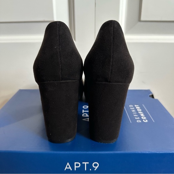 Apt. 9 Faux Suede Black Chunky Heels - Picture 5 of 6